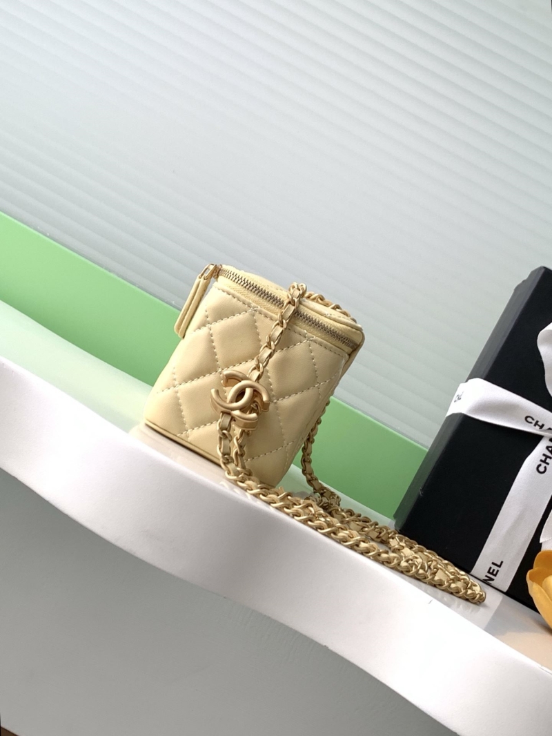 Ch**el cosmetic bags